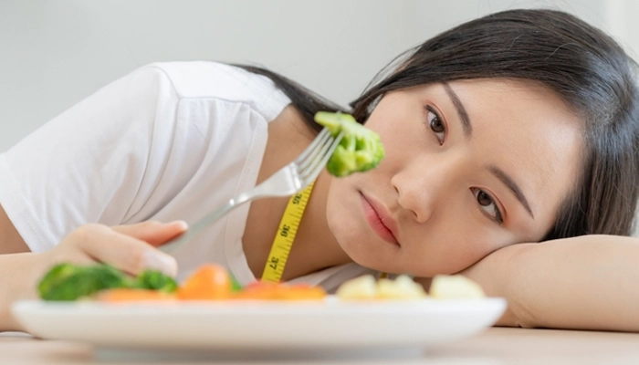 Rối Loạn Ăn Uống Là Gì? Dấu Hiệu, Nguyên Nhân Và Cách Điều Trị